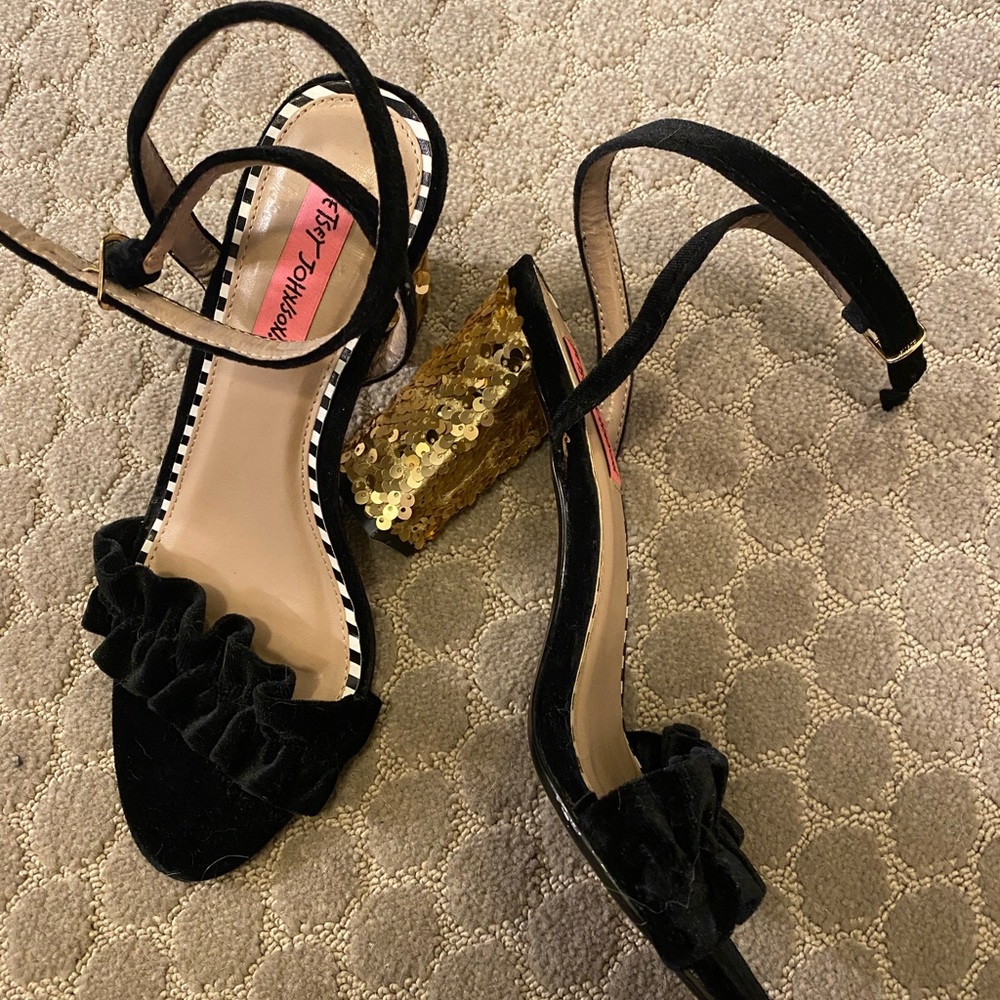 Betsey Johnson gold, sequins, chunk heel sandals. Holidays here I come!